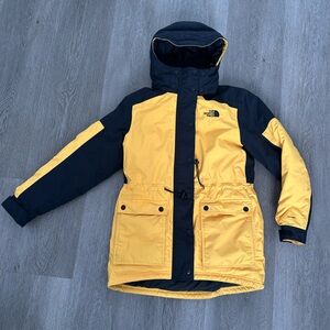 The North Face Women's Medium Parka